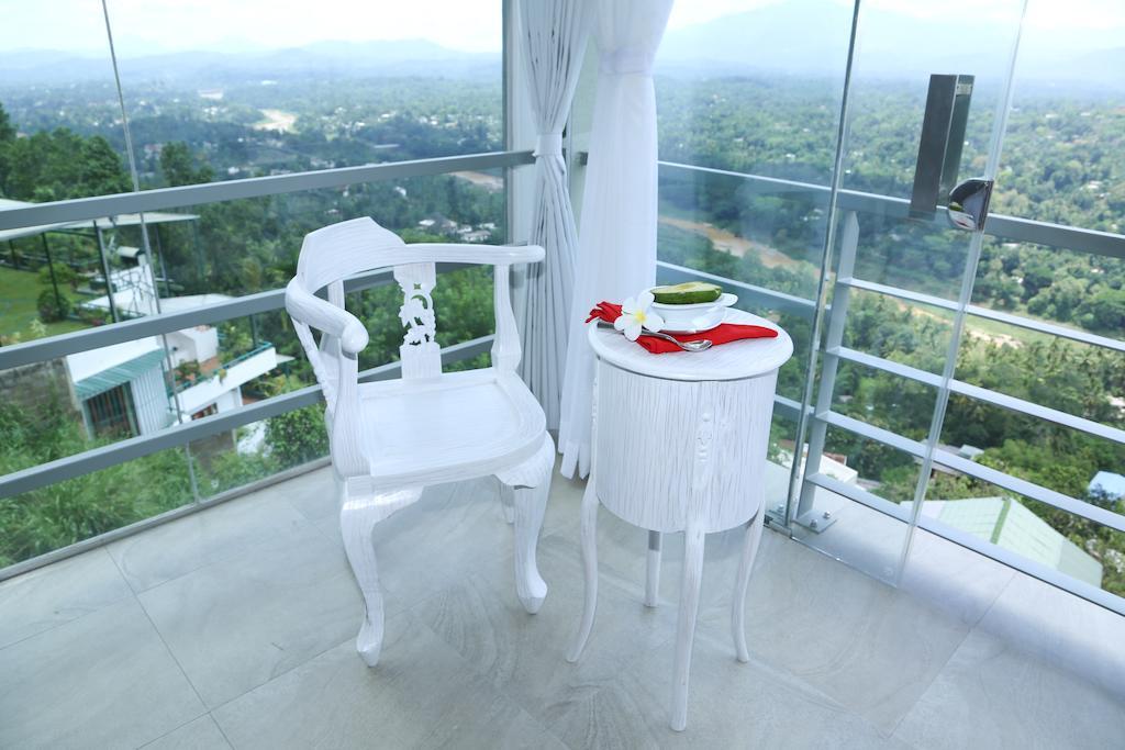 Sky Pavilion Kandy Buitenkant foto
